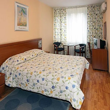 雷克斯酒店 贝尔格莱德