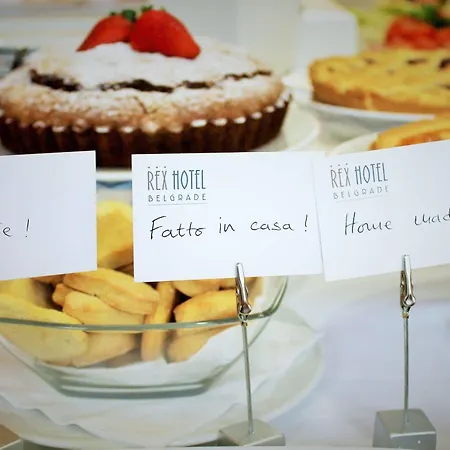 雷克斯酒店 酒店 3*